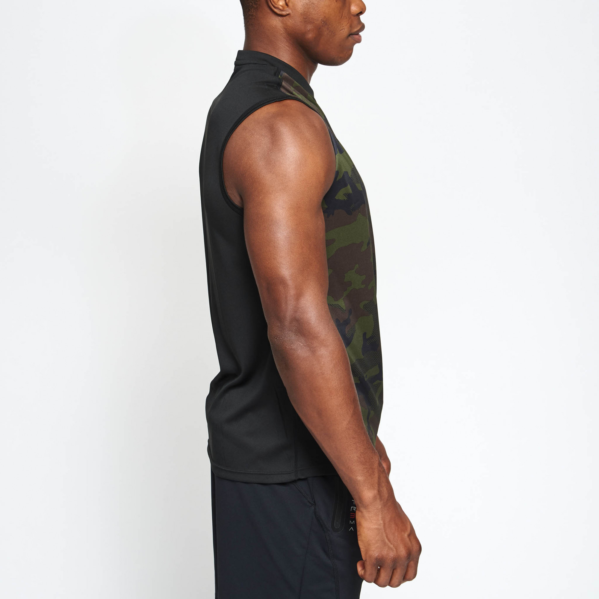 mens camo sleeveless shirt