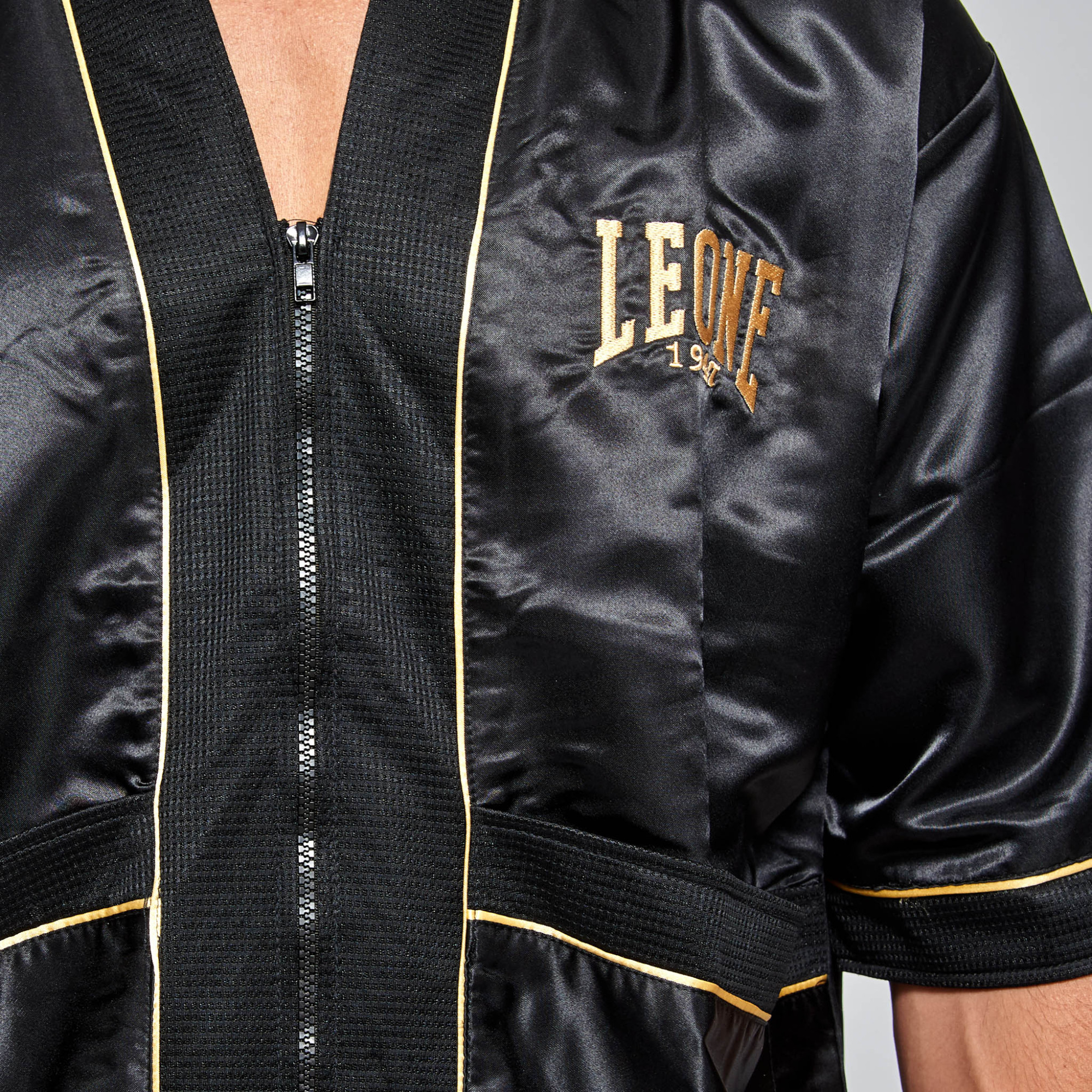 PREMIUM CORNERMAN JACKET